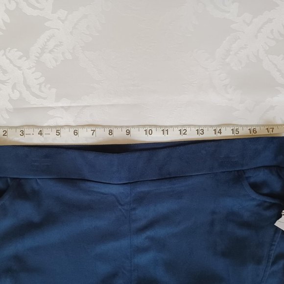 LuLu-B stretch blue pants - Picture 7 of 9